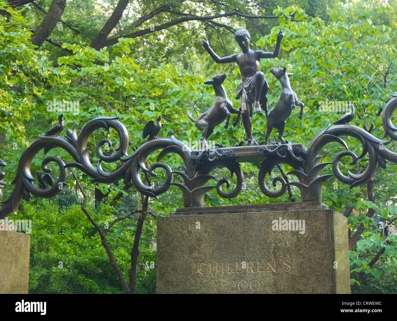 Central park zoo entrance hires stock photography and images Alamy