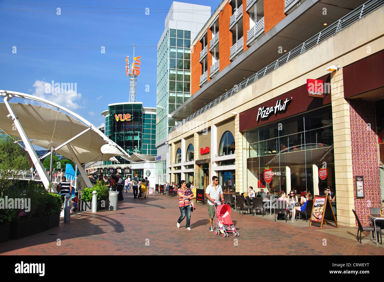 Riverside shops and cafes, The Oracle Shopping Centre, Reading, Berkshire, England, United Kingdom Stock Photo