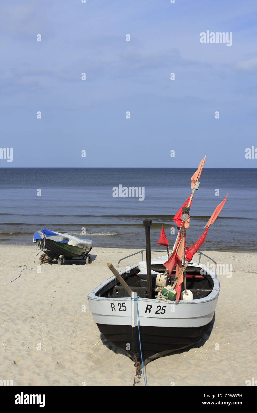 Fishermans catch boat flag hires stock photography and images Alamy