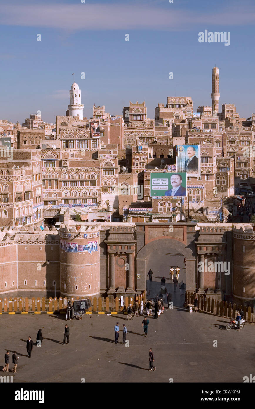 Bab al-Yemen - entrance to the Old City, Sana'a, Amanat al-Asimah, Yemen Stock Photo