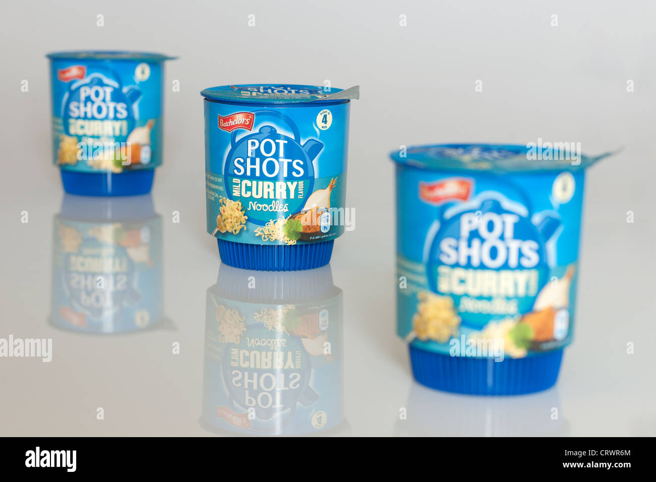 Three Bachelors Pot shots mild curry flavour noodles Stock Photo Alamy