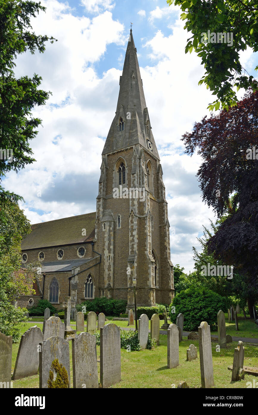 Weybridge church street hires stock photography and images Alamy