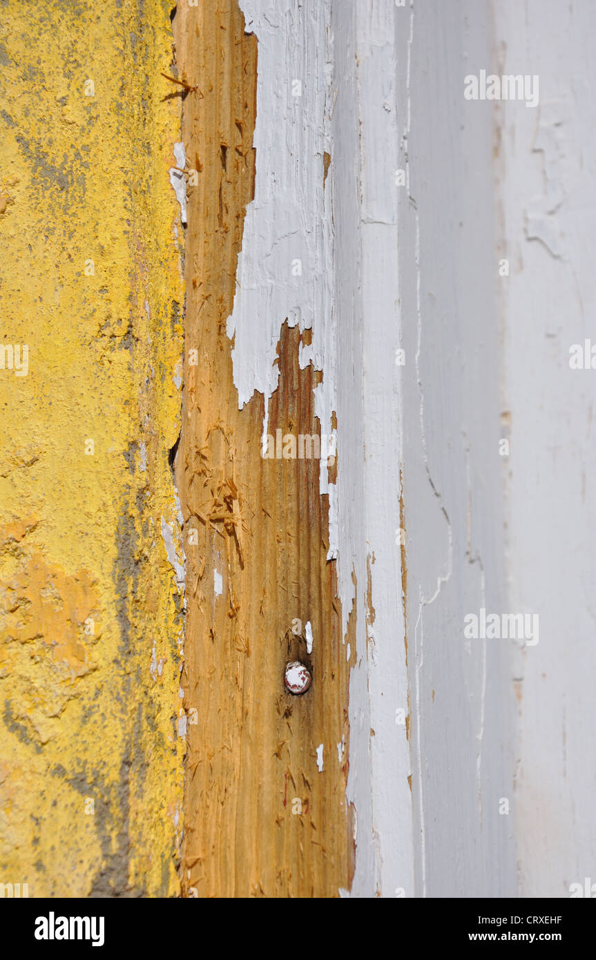 Paint chipping off wall Stock Photo Alamy