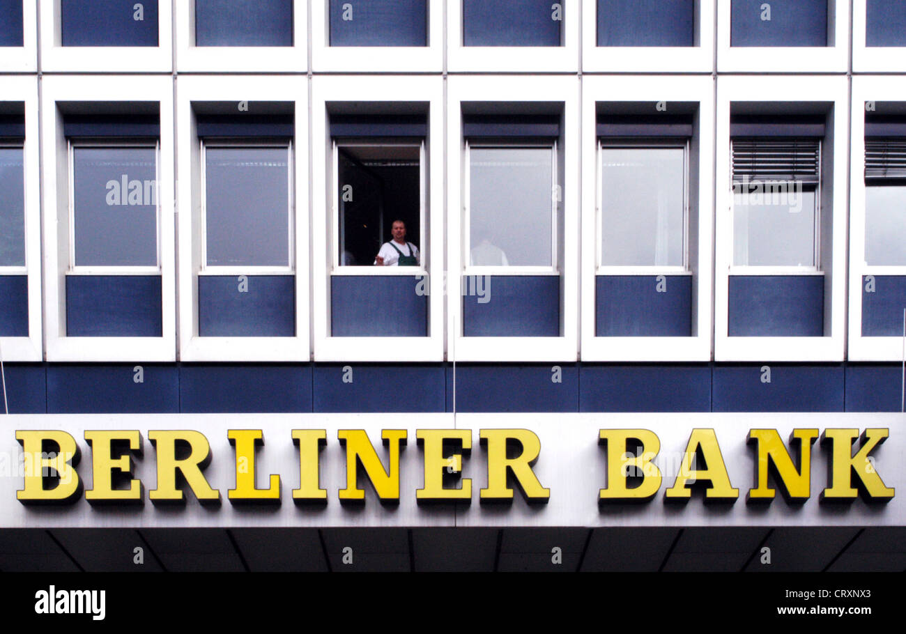 logo-of-berliner-bank-berlin-CRXNX3.jpg