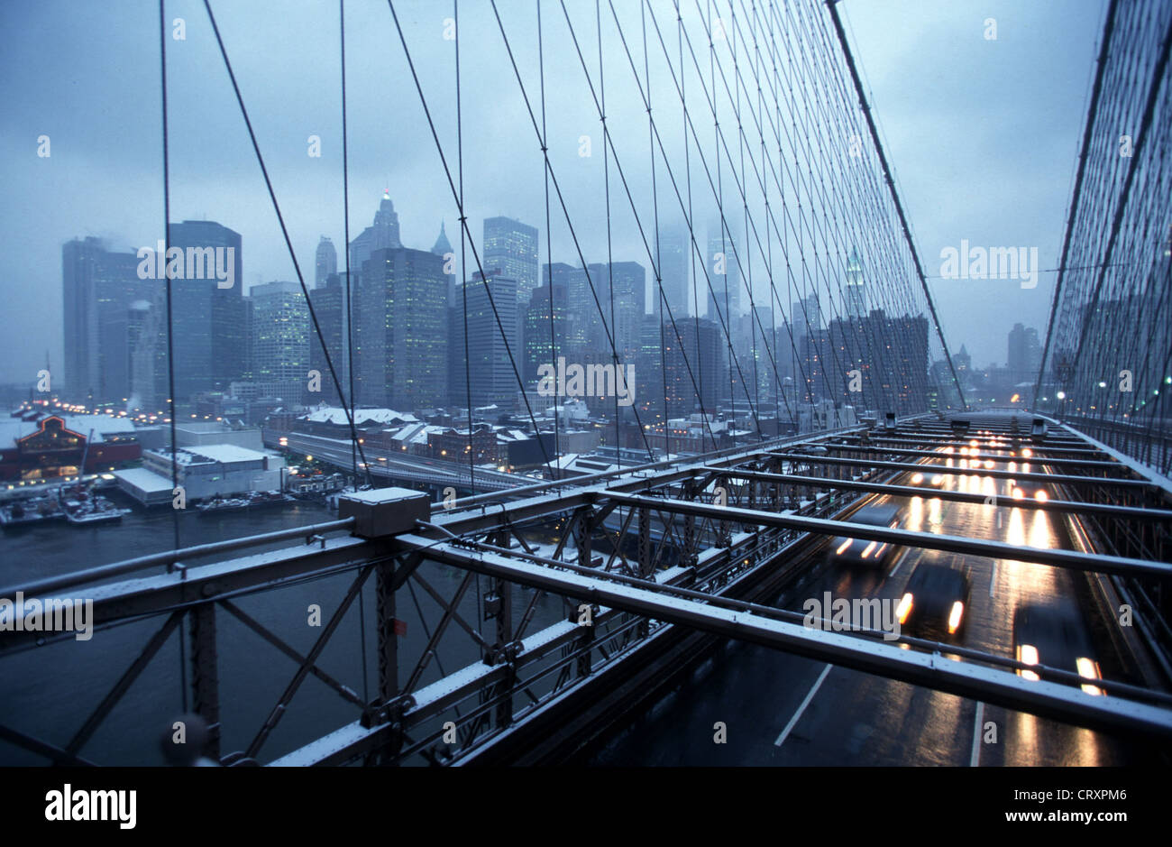 Brooklyn bridge new y hi-res stock photography and images - Alamy