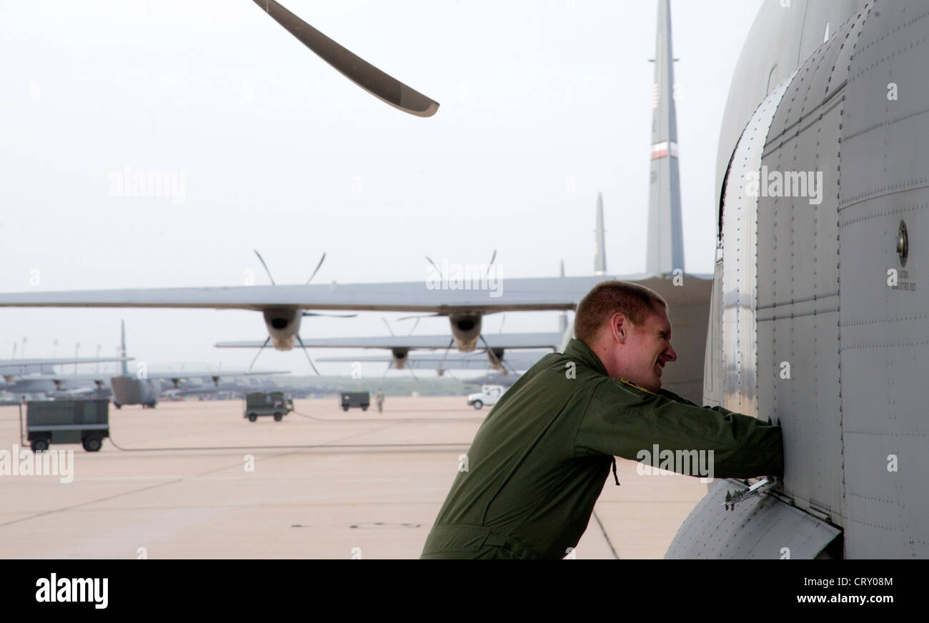 Airman 1st Class Korey King, a load master with the 40th Airlift ...