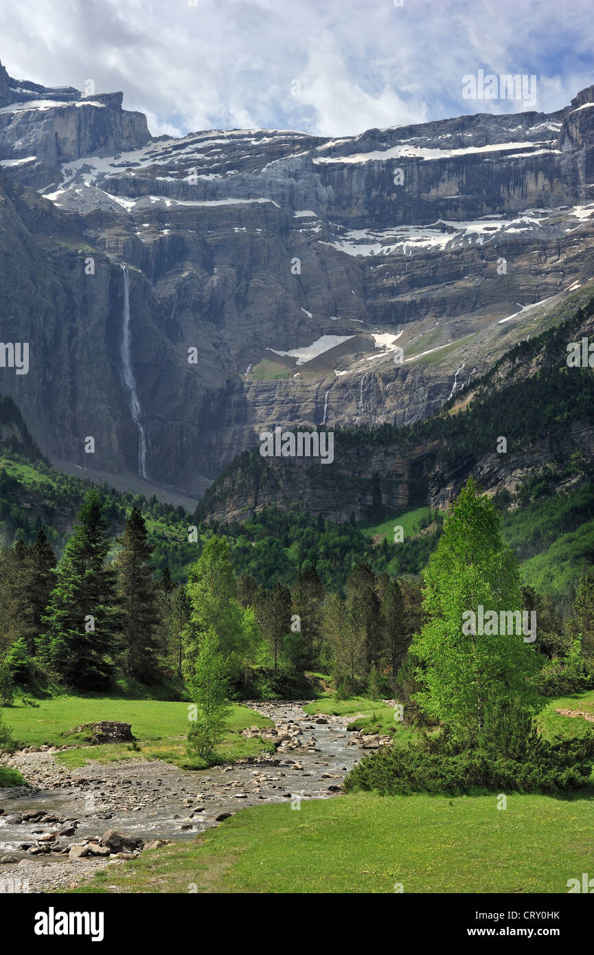 The Cirque de Gavarnie and the Gavarnie Falls / Grande Cascade, highest ...