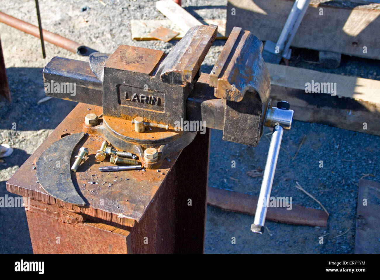 Heavy Duty Bench Stock Photos Heavy Duty Bench Stock Images Alamy