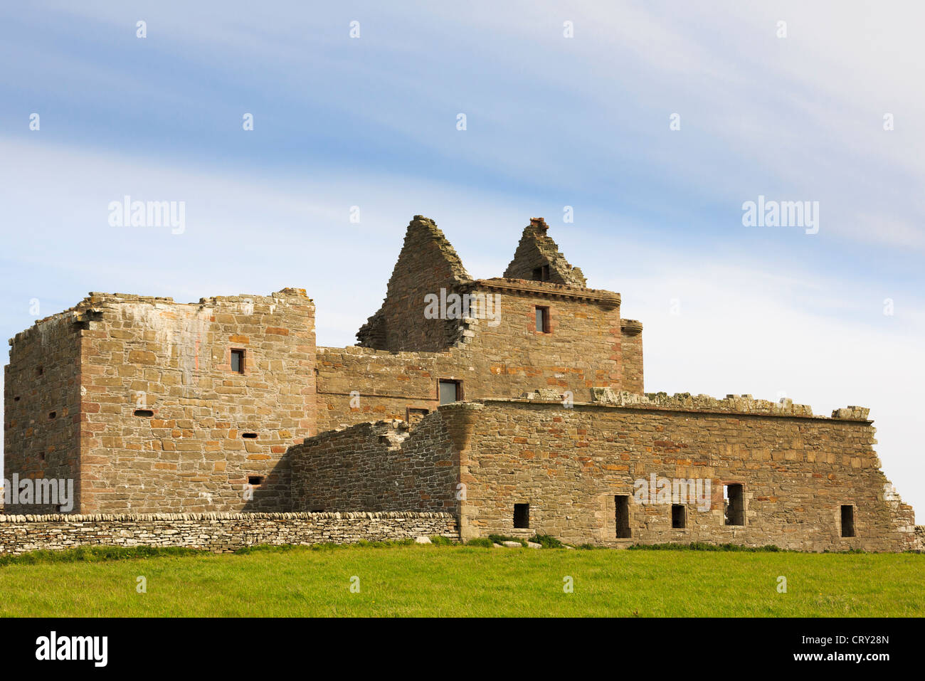 Ruined remains of 16th century Noltland Castle built by Gilbert Balfour at Pierowall, Westray Island Orkney Islands Scotland UK Stock Photo