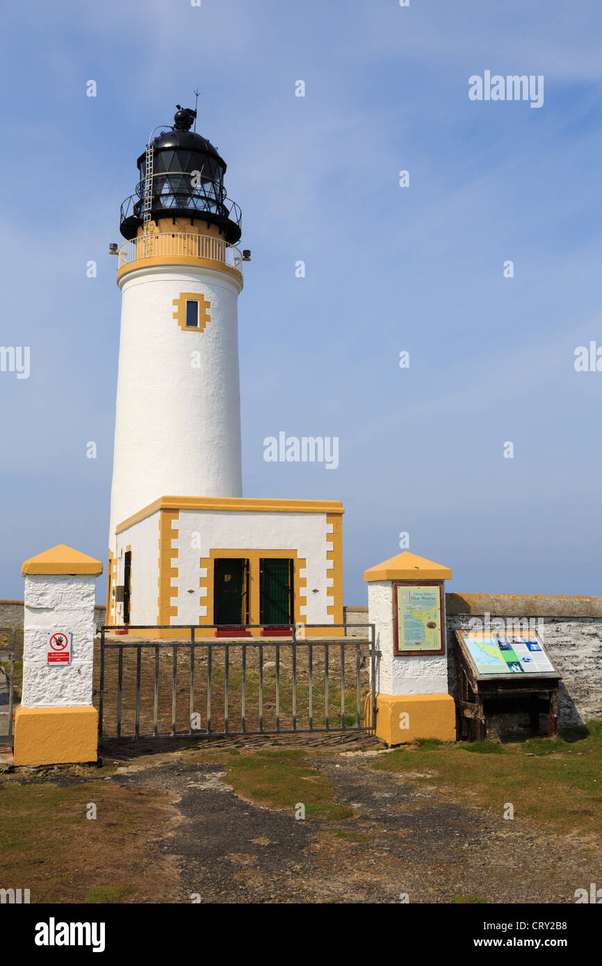 Lighthouse built by David A Stevenson 1898. Noup Head, Westray Island, Orkney Islands, Scotland, UK, Great Britain Stock Photo