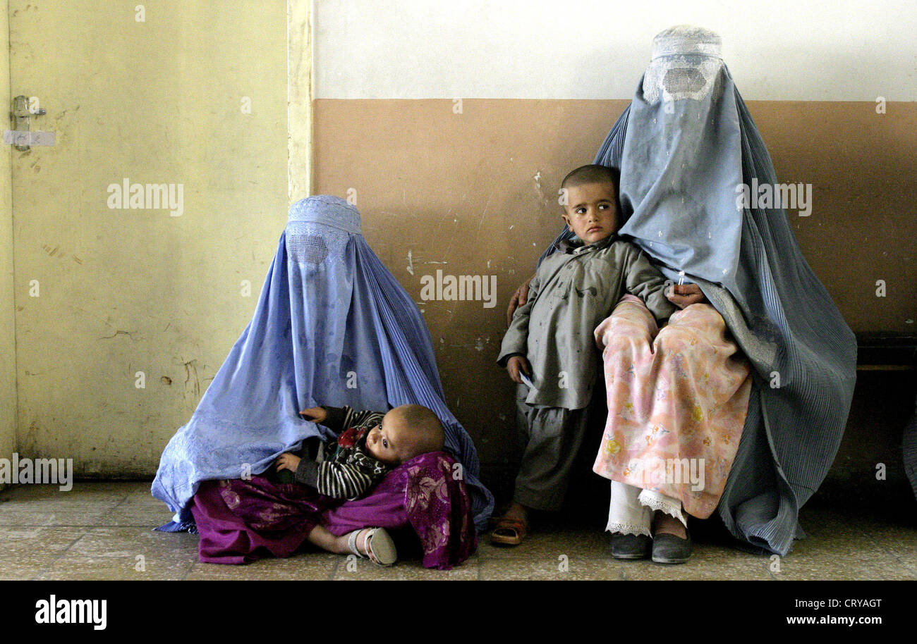 Emergency Room of the Hospital Rachman Mina, Kabul Stock Photo Alamy