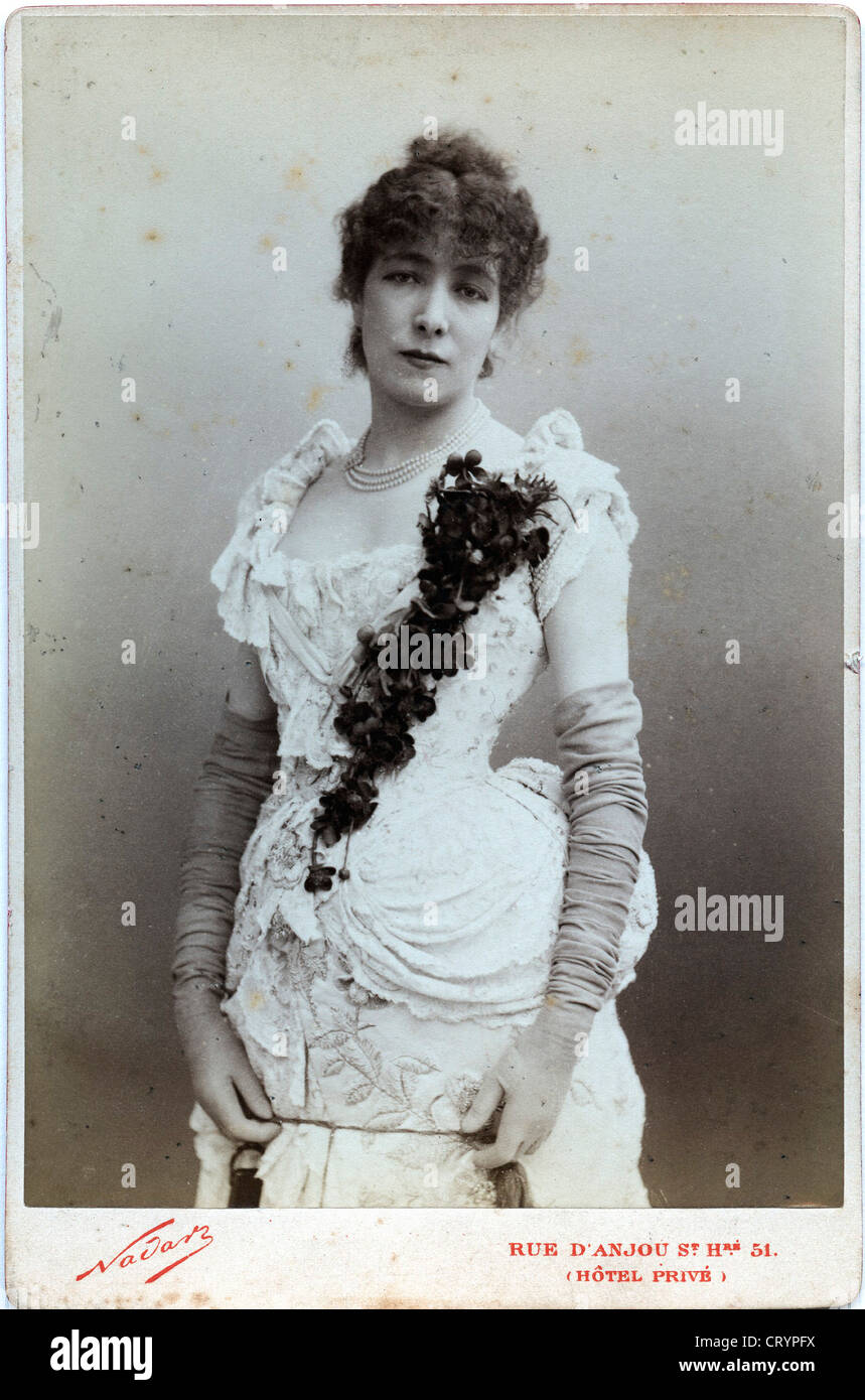 Portrait of Sarah Bernhardt, 1878, by Nadar Stock Photo Alamy