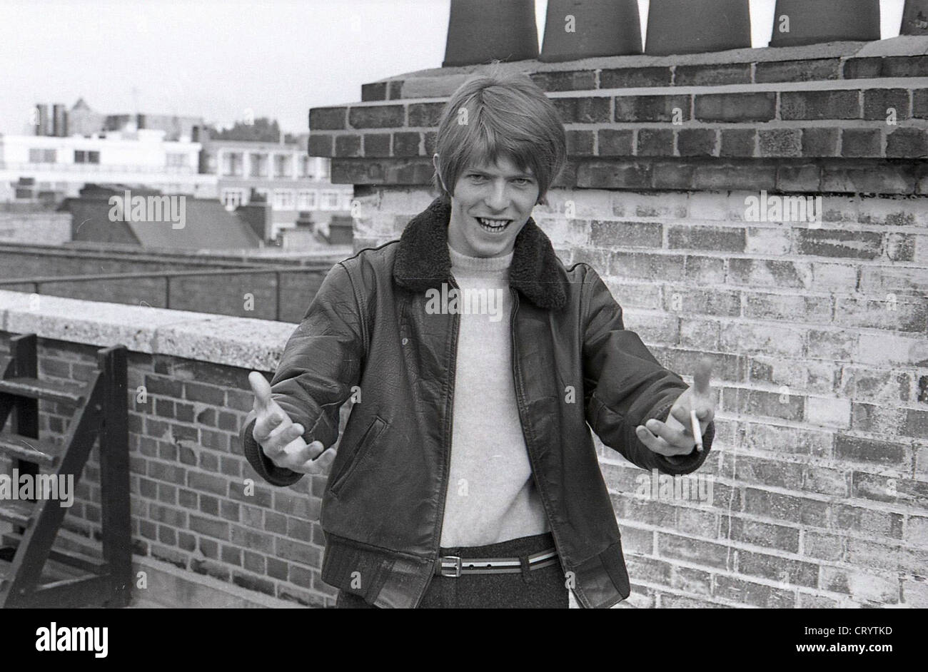 005533 - David Bowie in Paddington, London in 1968 Stock Photo - Alamy