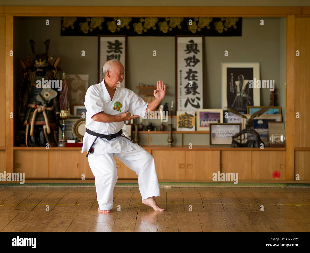 9th dan Gojuryu Karate Master Shigetoshi Senaha at his dojo in Tomigusku City, Okinawa. Stock Photo