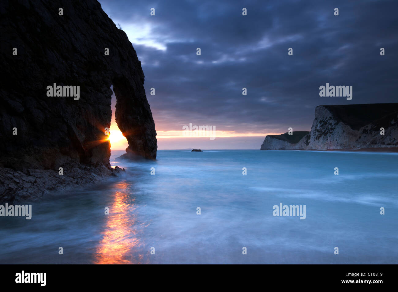 Durdle Door Sunset | Sunset over Durdle Door in Dorset. Durd