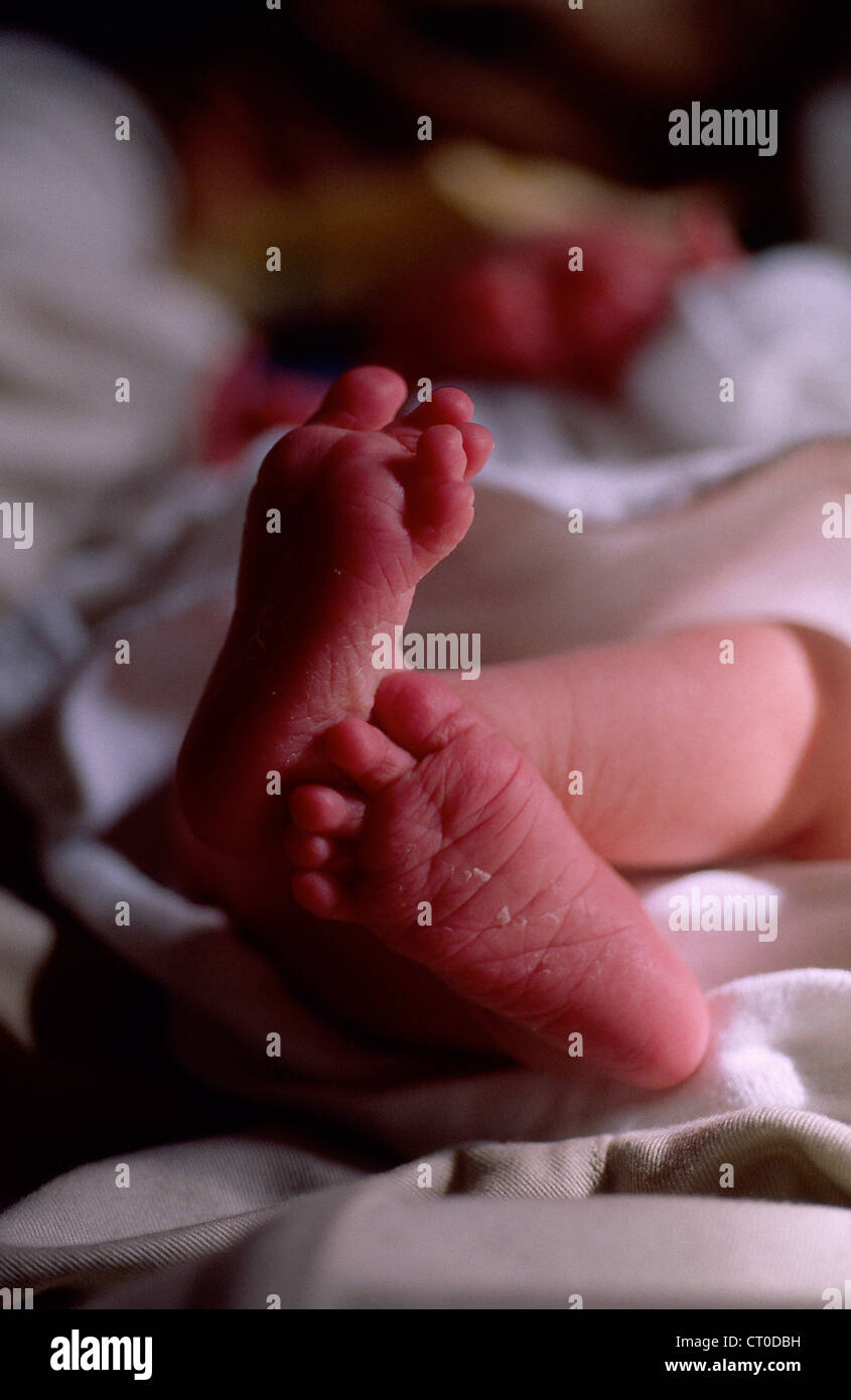 FOOT OF NEWBORN BABY Stock Photo Alamy