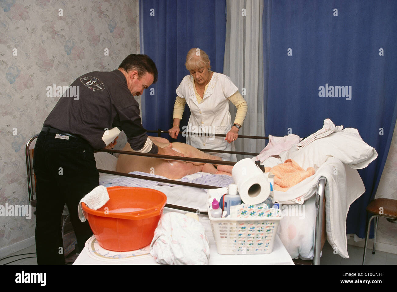 Decubitus ulcer treatment hires stock photography and images Alamy