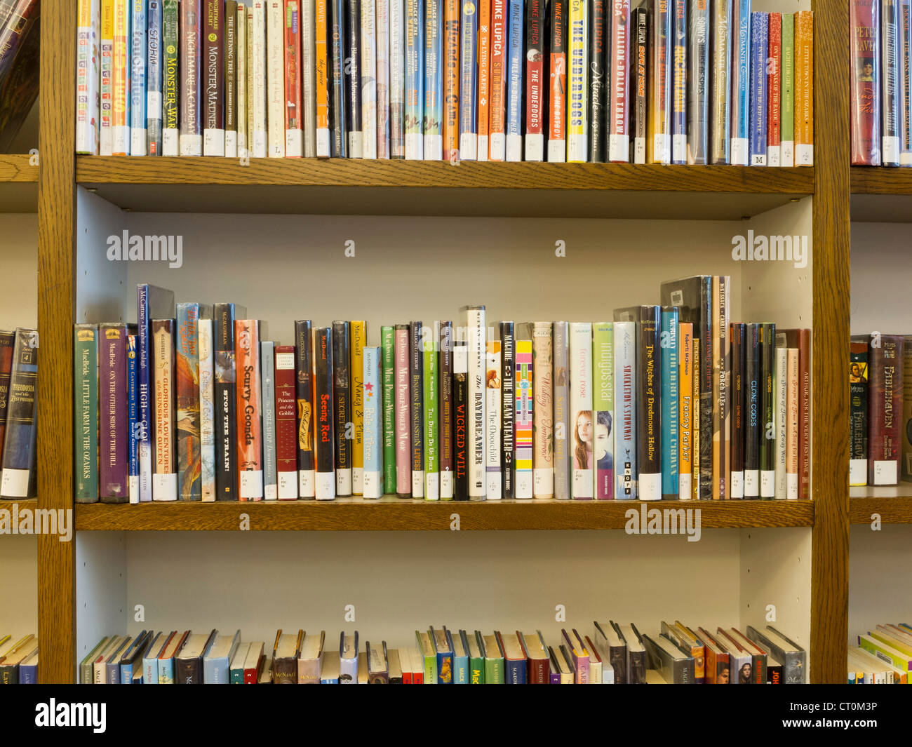 Children's library interior hi-res stock photography and images - Alamy