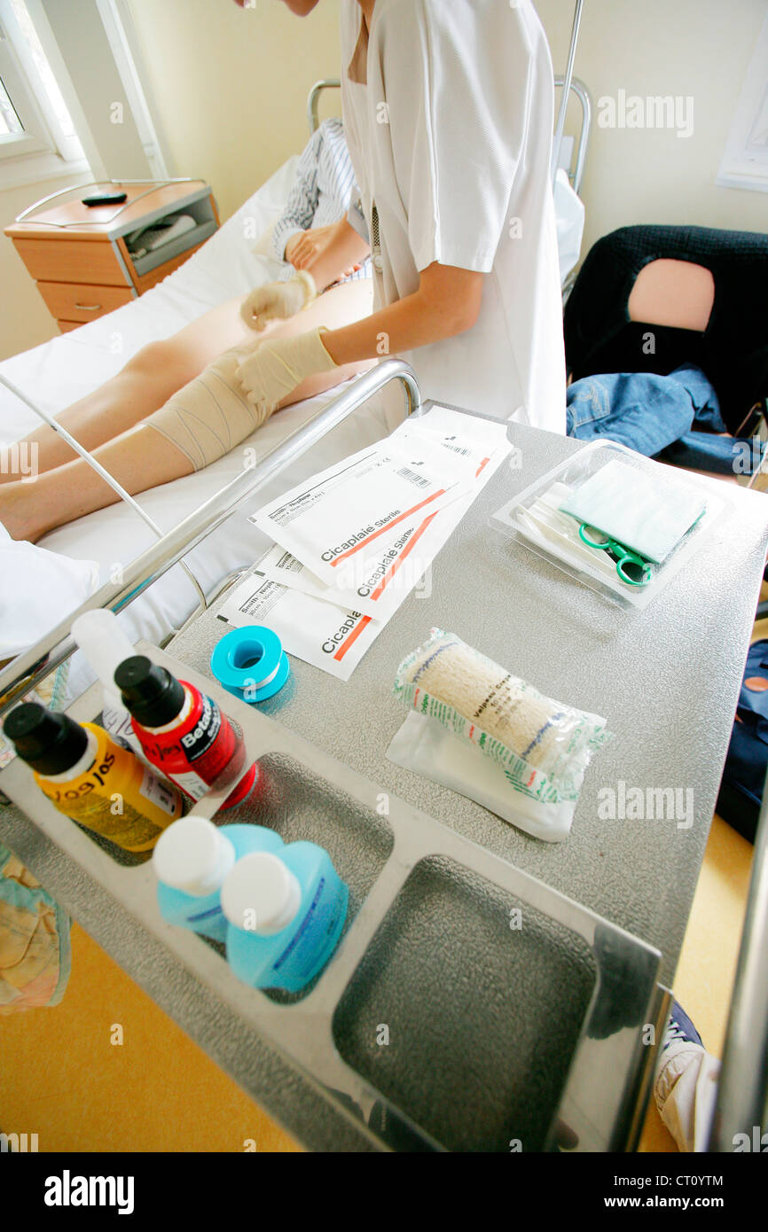 NURSE DISPENSING CARE Stock Photo Alamy