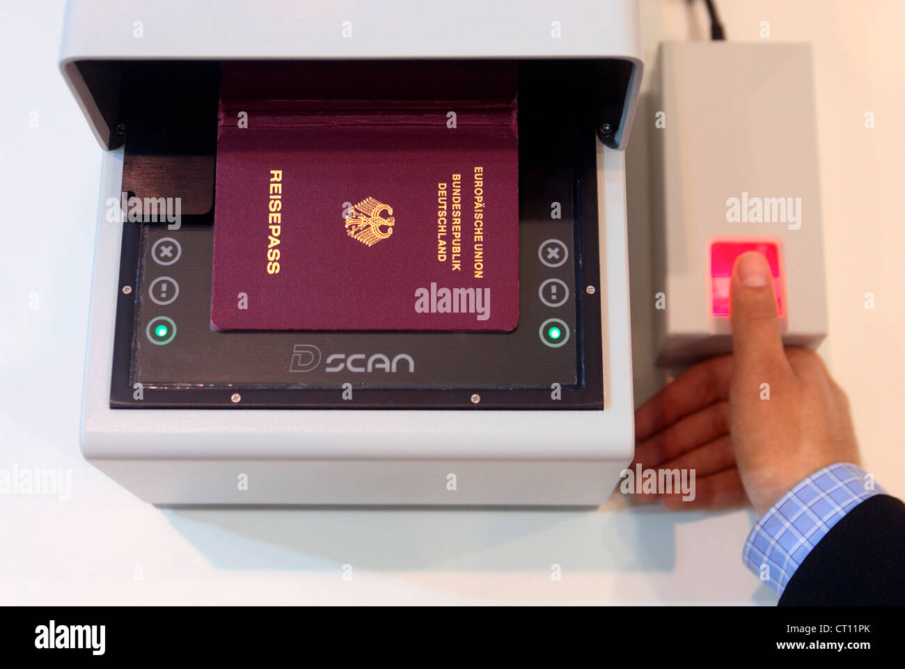 Biometric passport scanner hires stock photography and images Alamy
