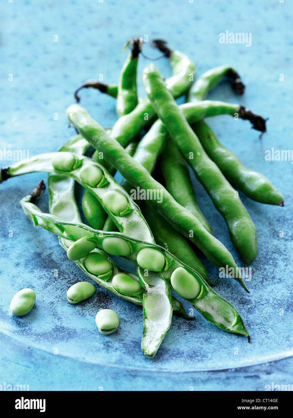 Close up of beans and peas Stock Photo Alamy