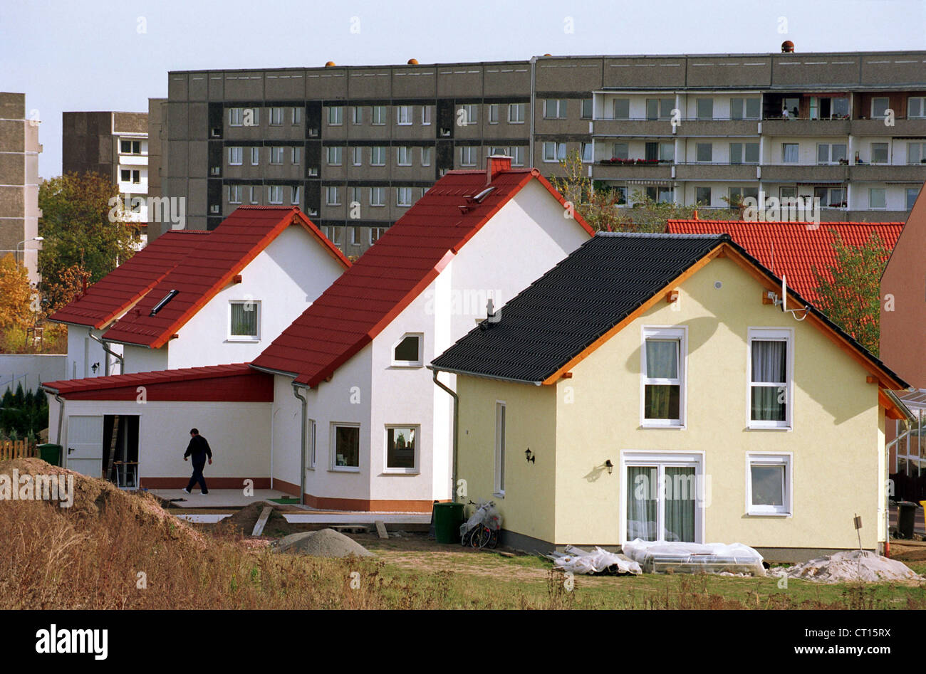Leipzig, new single family homes in front plate Stock Photo Alamy