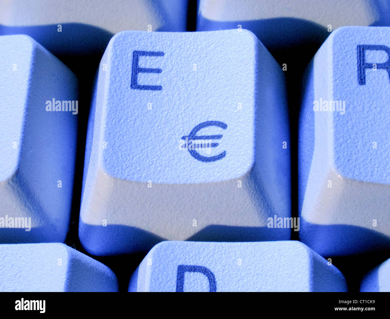 'E' key on keyboard with Euro sign - E Taste mit Eurozeichen € Stock Photo