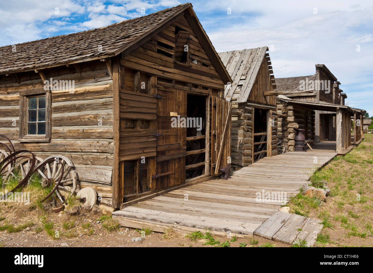 Wyoming wagon wheels High Resolution Stock Photography and Images Alamy