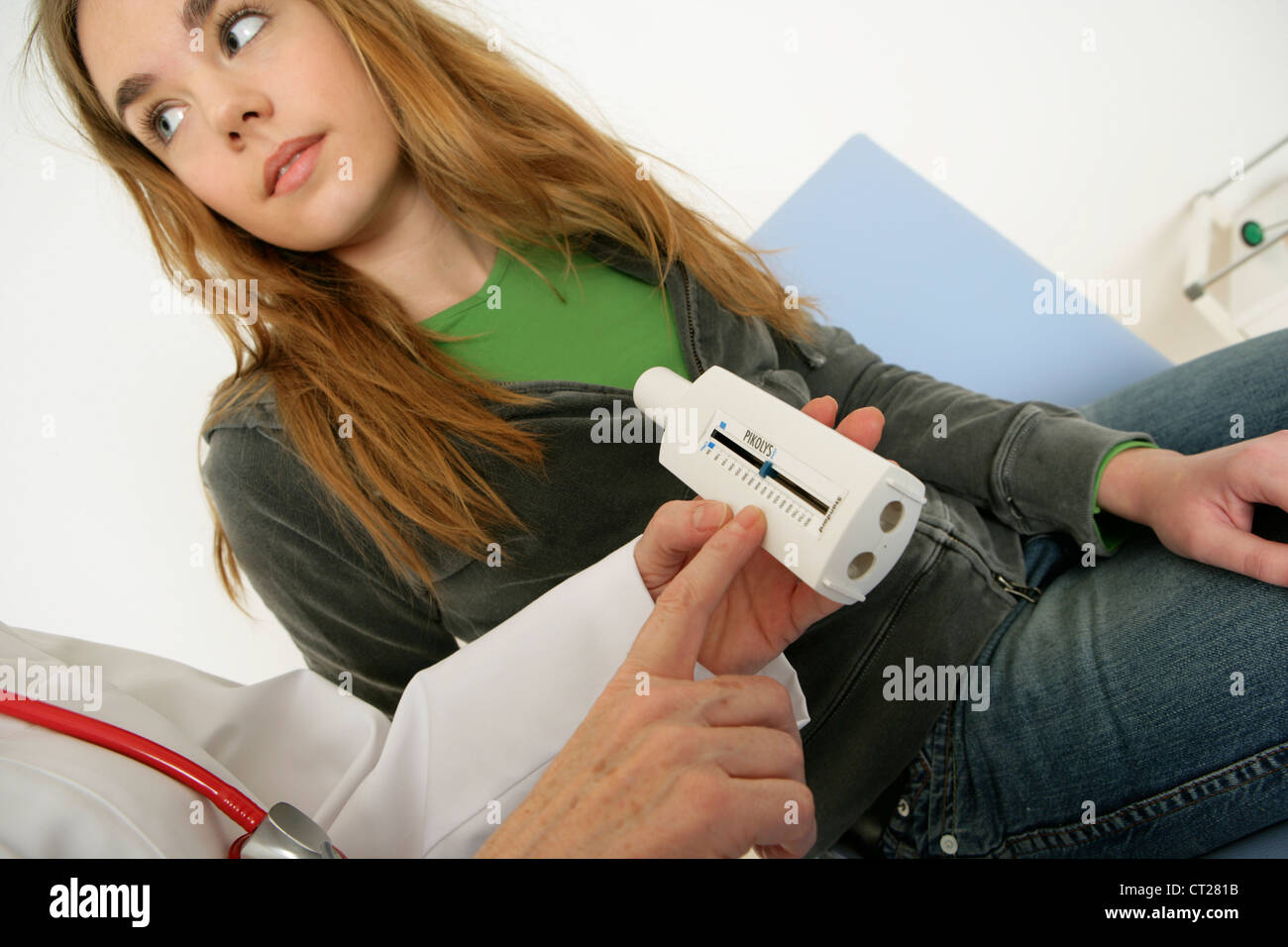 BREATHING, SPIROMETRY ADOLESCENT Stock Photo - Alamy