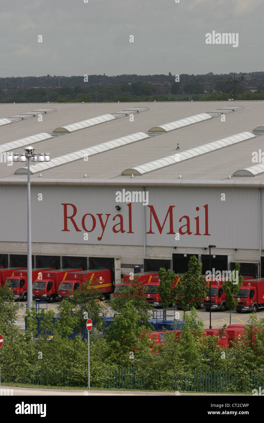 Royal mail sorting office leeds hires stock photography and images Alamy