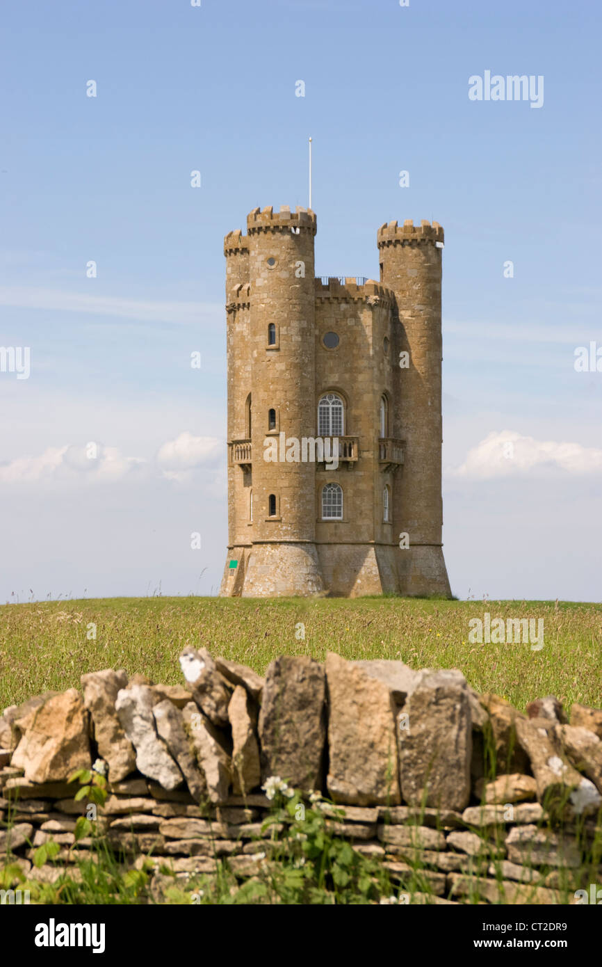 Broadway Tower Cotswold Way Worcestershire England UK Stock Photo Alamy