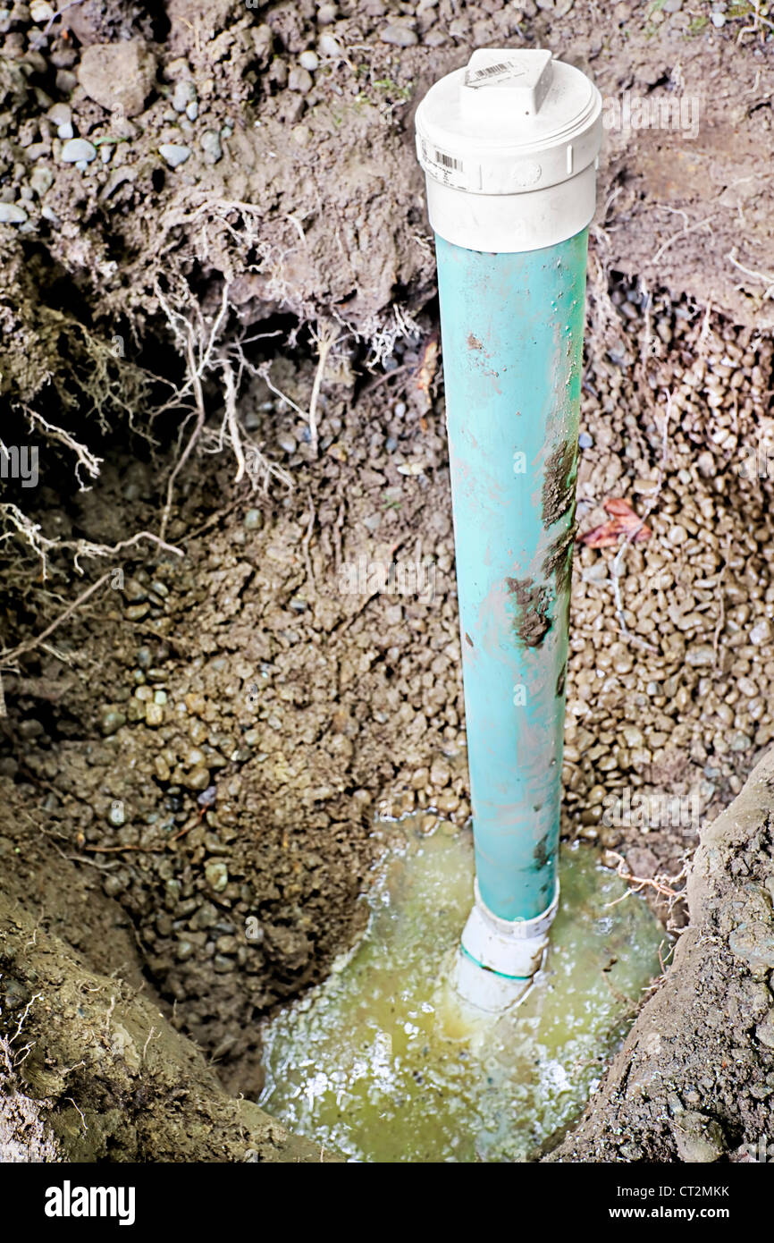 Pipe for groundwater drainage (photo) Pipe for groundwater drainage (photo)