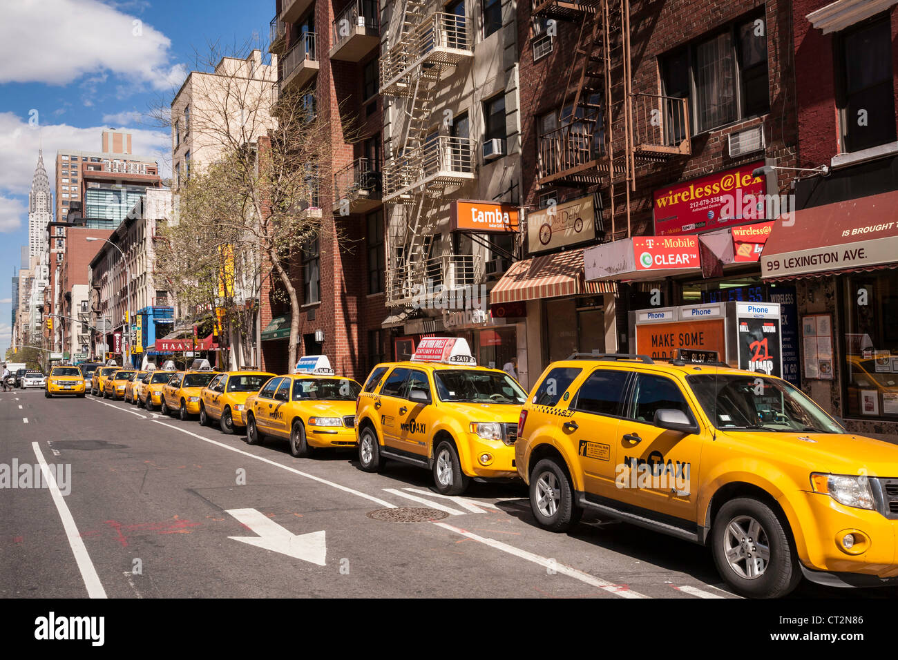 Taxis on Lexington Avenue ,Shop fronts, Indian businesses, Murray Hill, NYC, USA  2012 Stock Photo