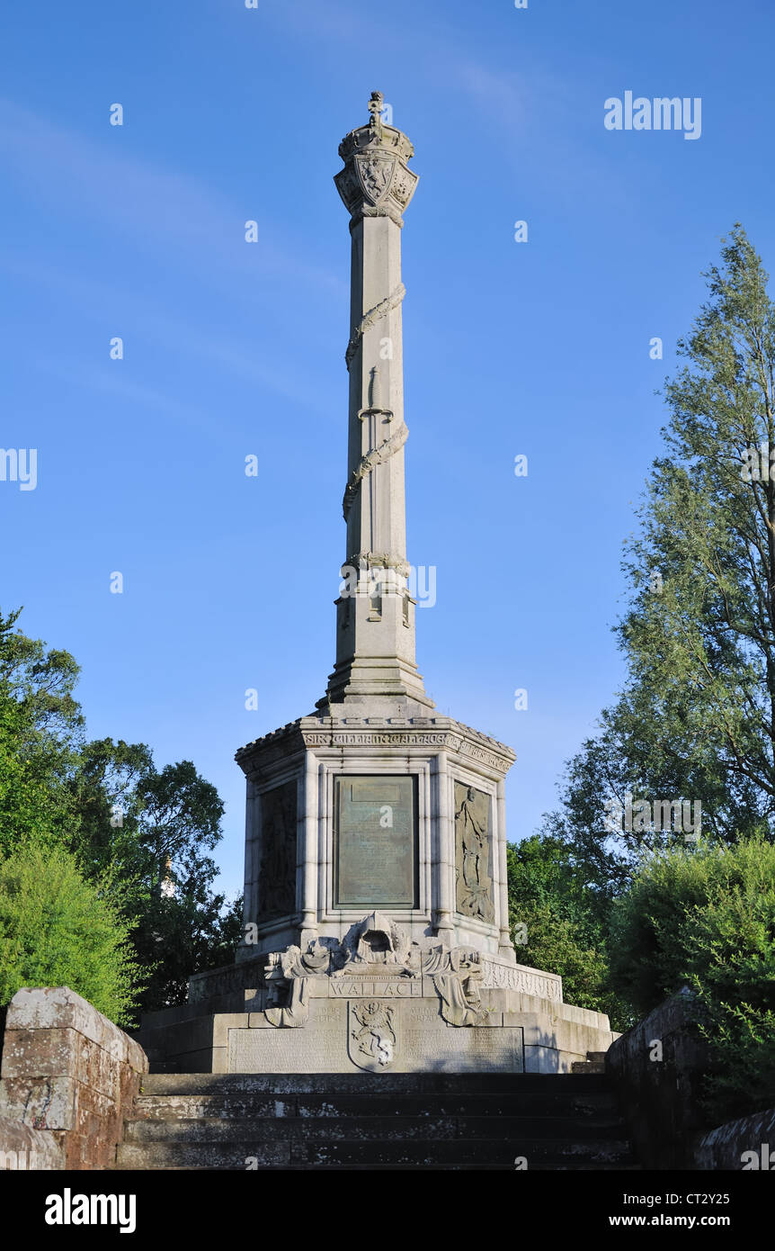 The wallace monument at elderslie hires stock photography and images