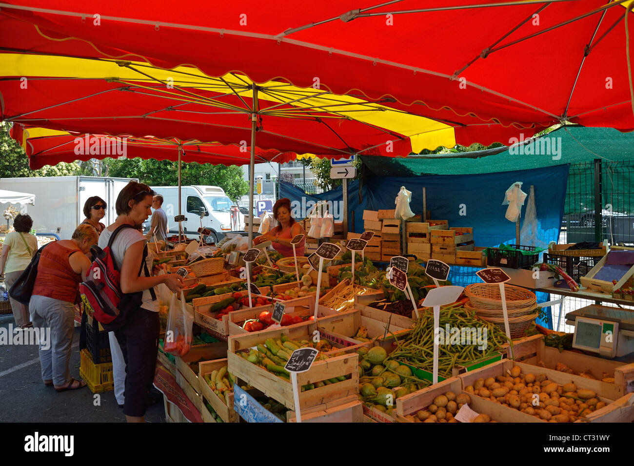 Outdoor food market (Cité Marchande) in Cagnes-sur-Mer, Côte d ...