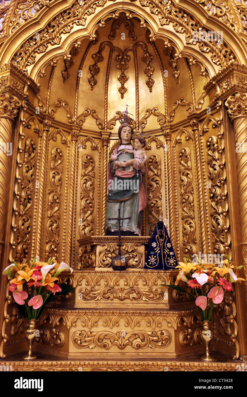 The Our Lady of Hope statue (Nossa Senhora da Esperança) at Belmonte's Igreja Matriz Stock Photo The Our Lady of Hope statue (Nossa Senhora da Esperança) at Belmonte's Igreja Matriz Stock Photo