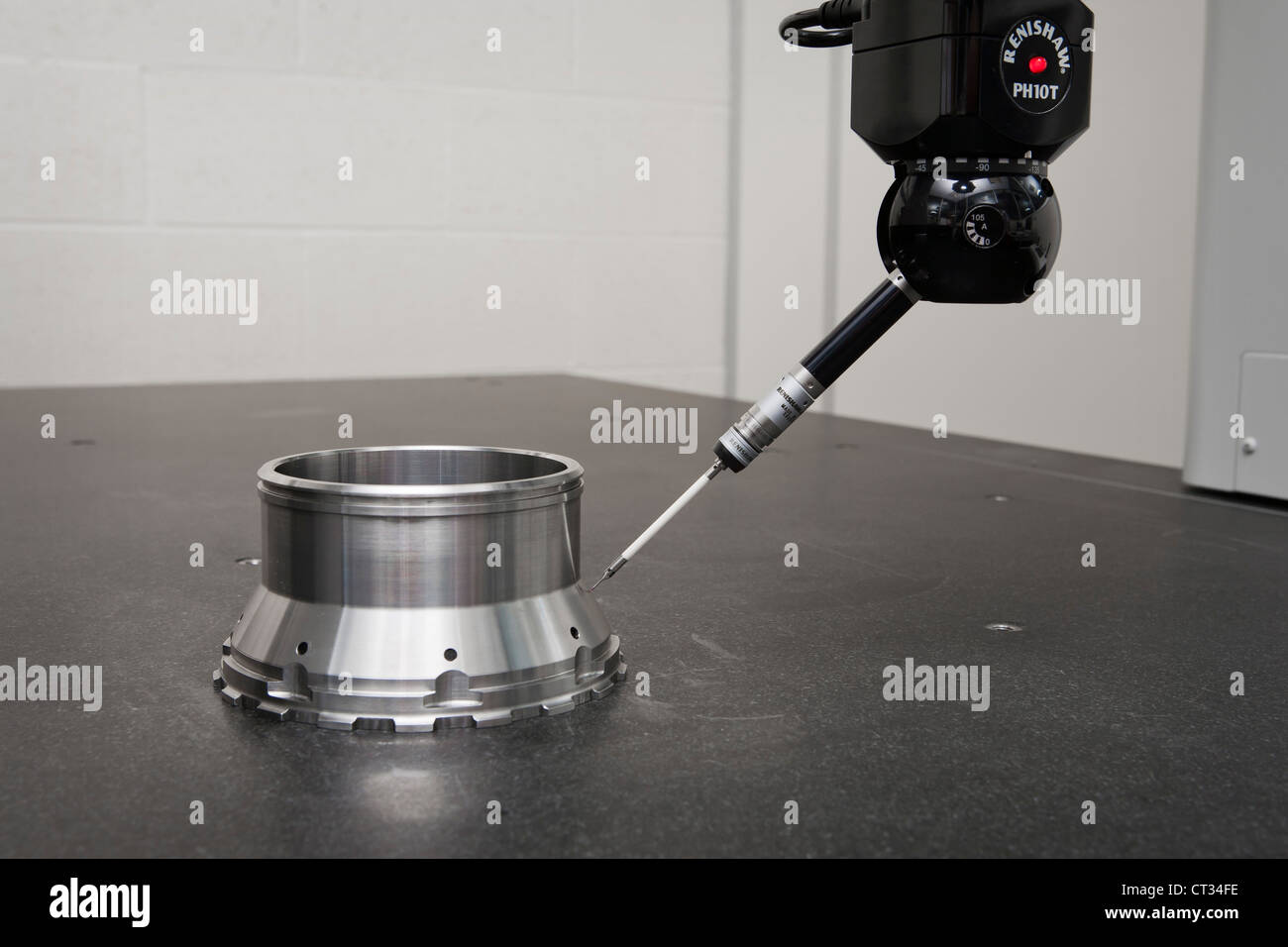 Component having precision measurements after milling Stock Photo