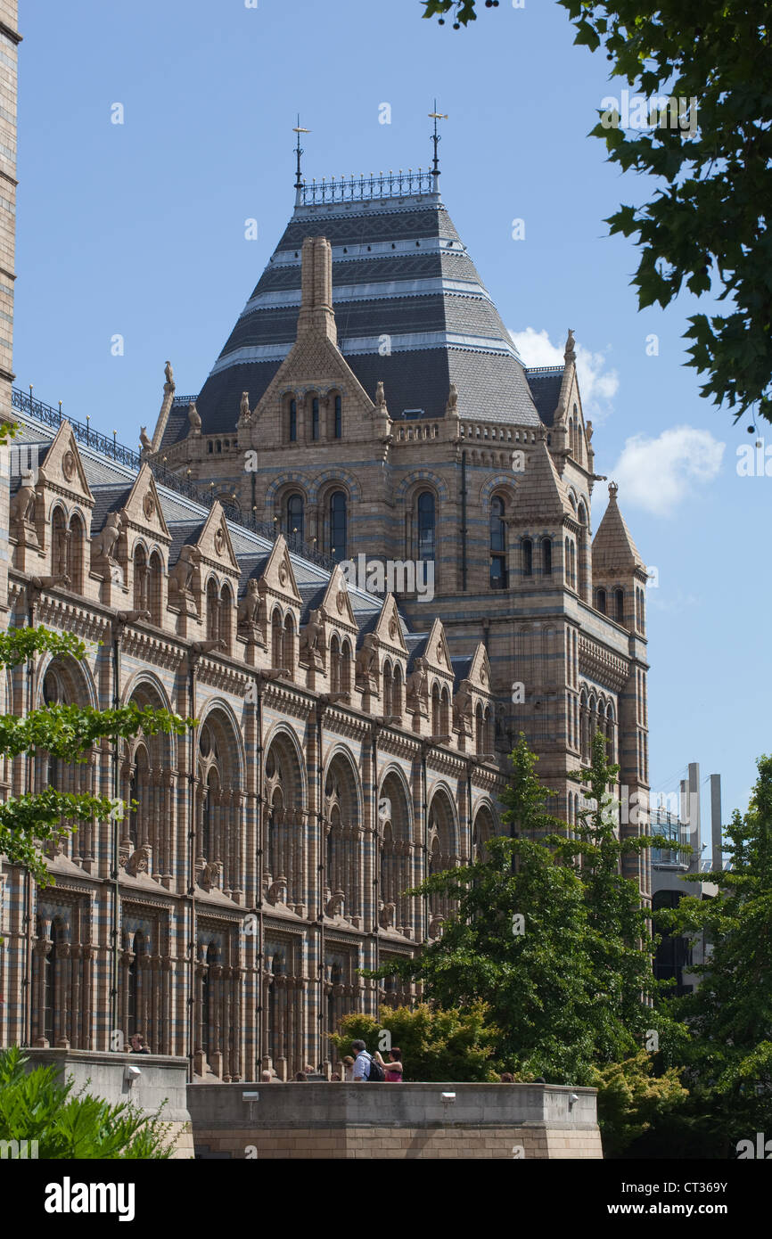 Natural History Museum, London. Exterior frontage, Alfred Waterhouse BUILDING FRONTAGE. June. Stock Photo