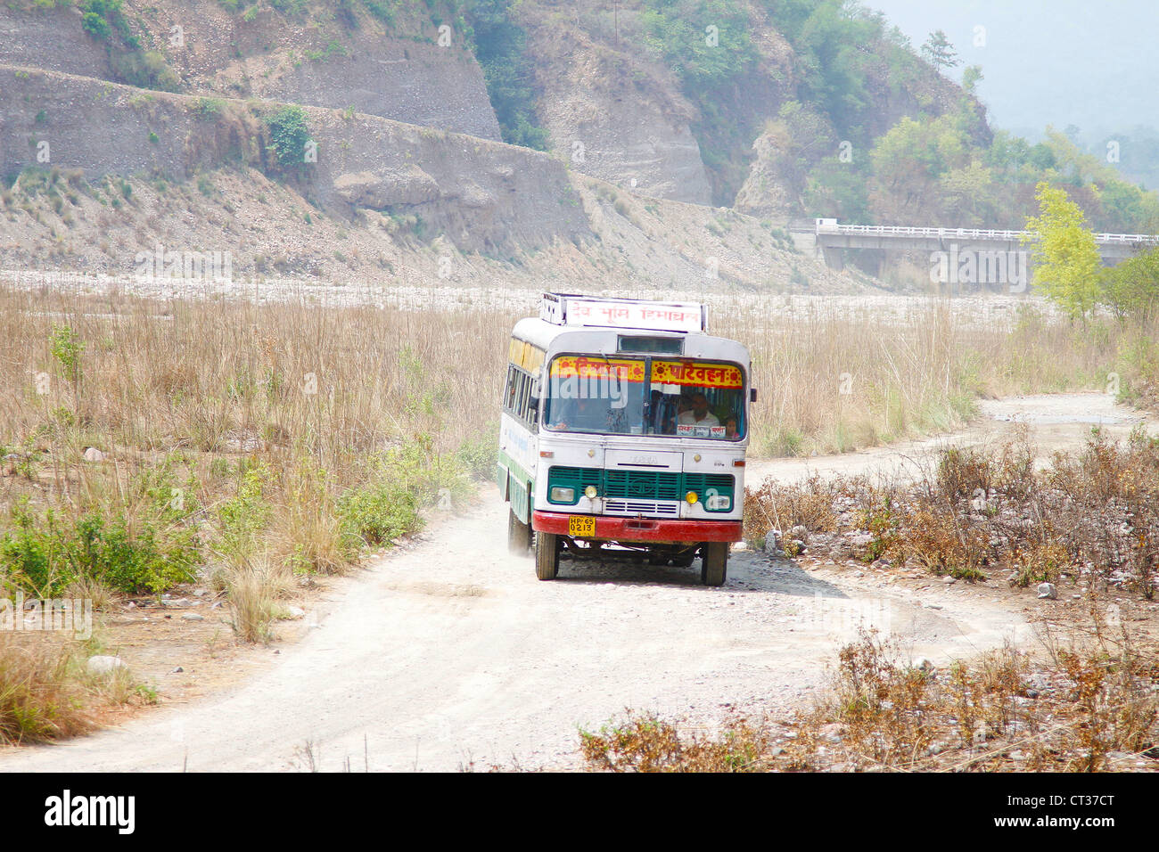 Himachal bus hi-res stock photography and images - Alamy