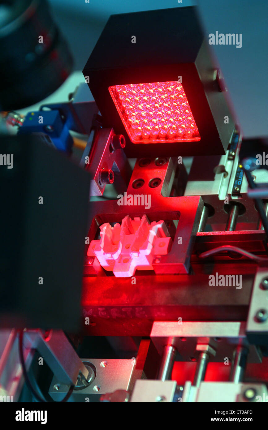 ASENTICS vision technology, optical quality control Stock Photo Alamy