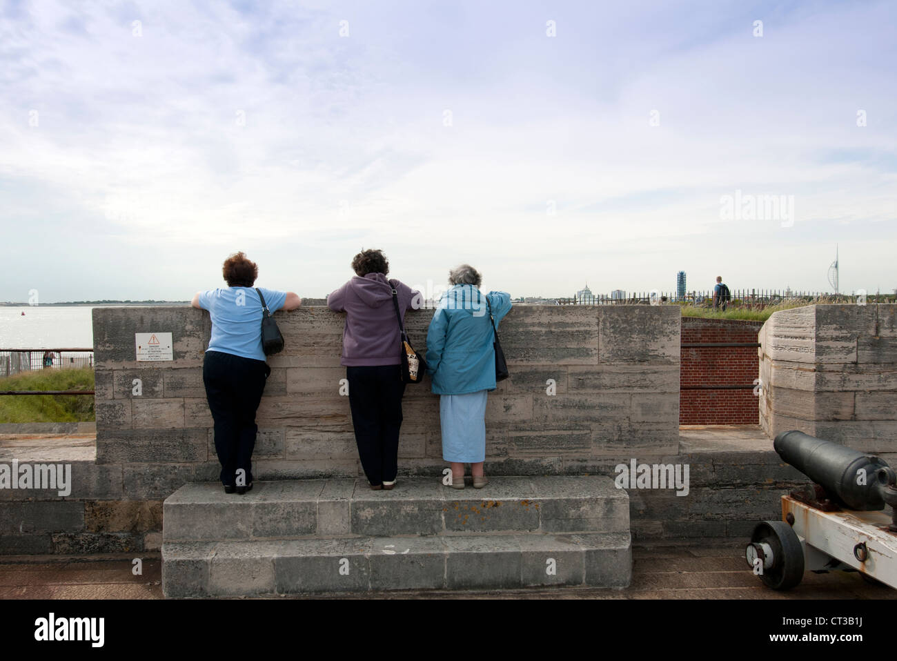 Three ladies sightseeing at Southsea Castle Stock Photo