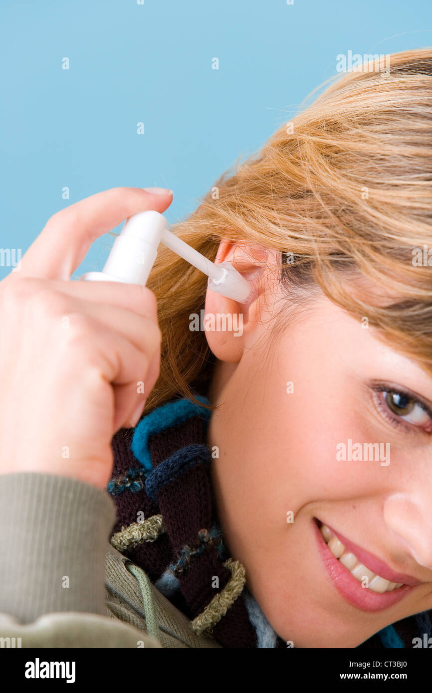 Clean your ears hires stock photography and images Alamy