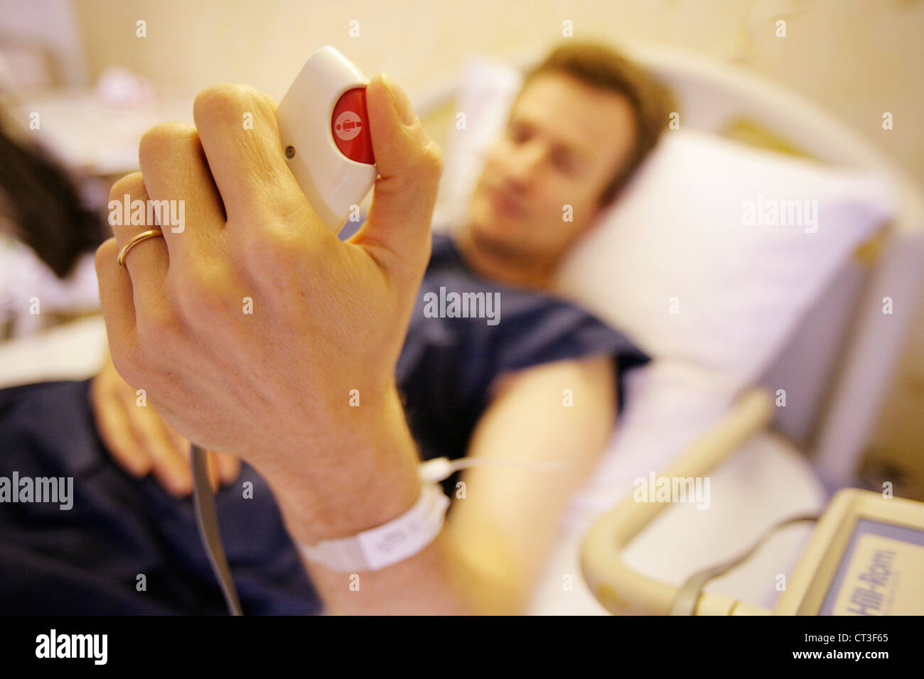 Patient call bell hi-res stock photography and images - Alamy