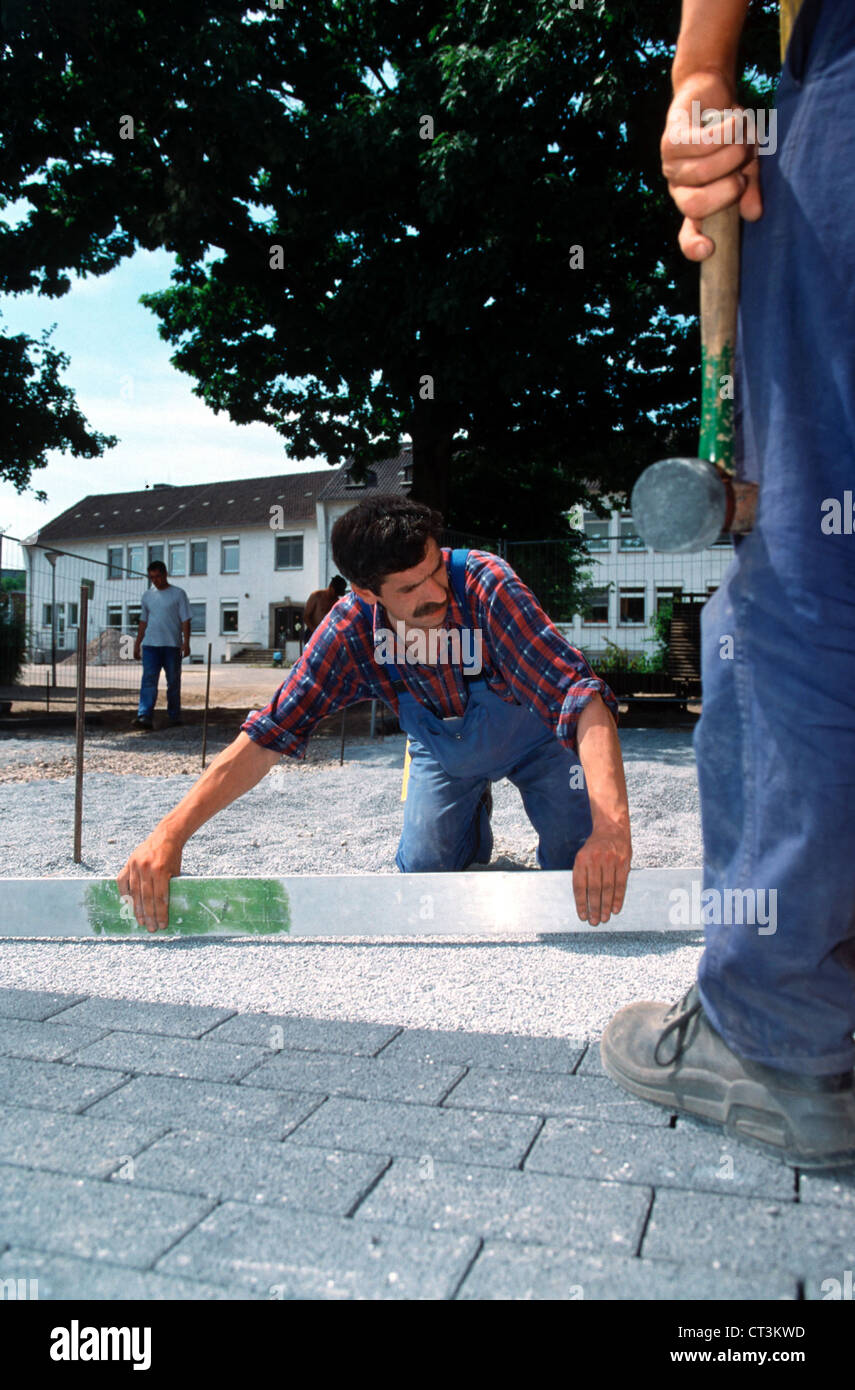 Dorsten, plasterers working under a job creation measure Stock Photo