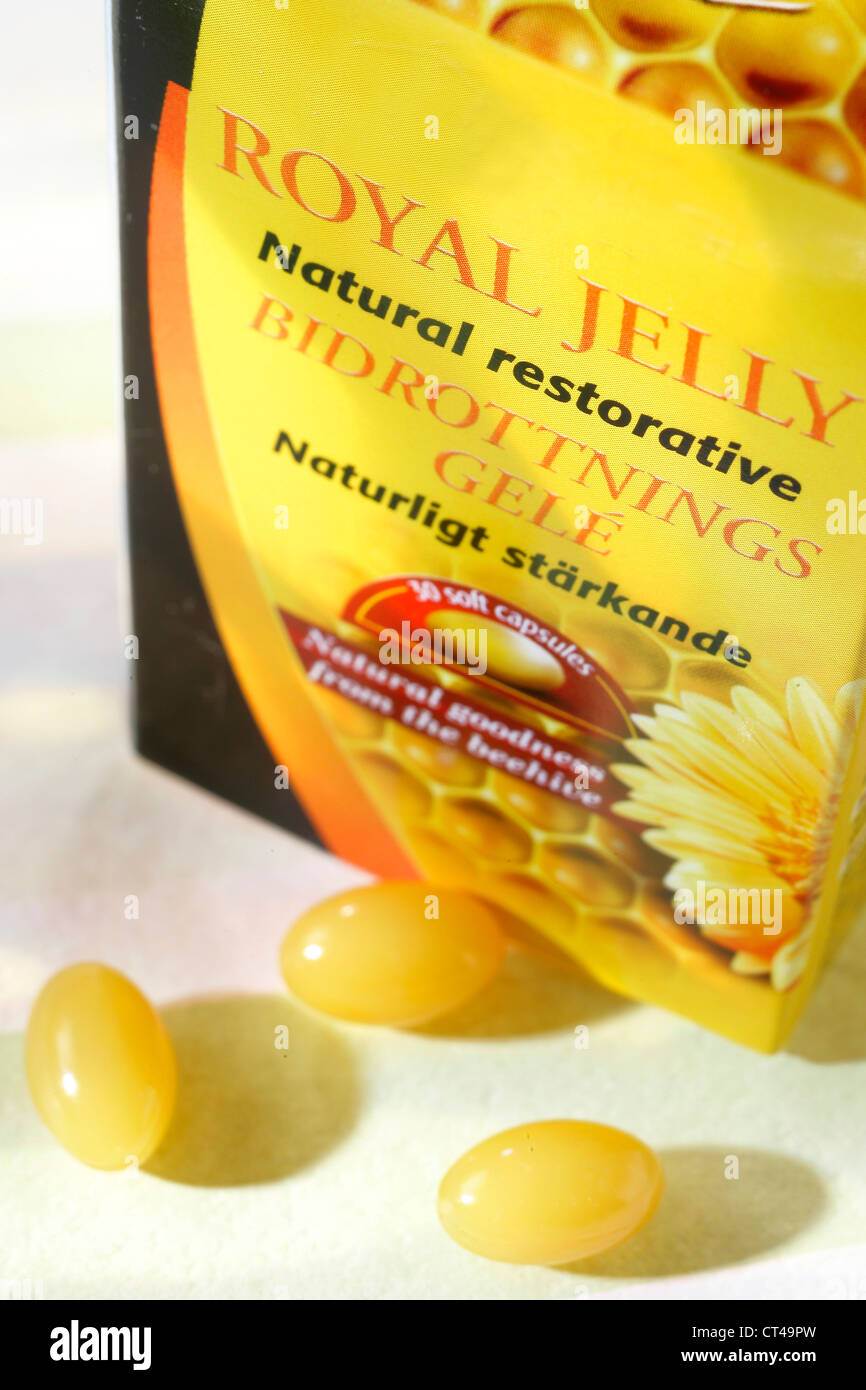 Royal jelly capsules hires stock photography and images Alamy