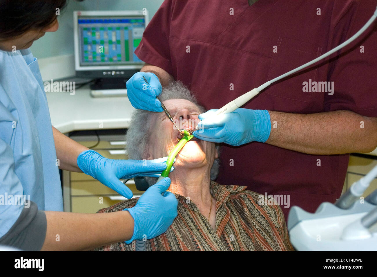 DENTAL CARE FOR ELDERLY PERSON Stock Photo Alamy