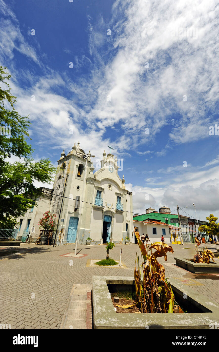 Brazil, Pernambuco, Ilha de Itamaraca, central square with colonial church Stock Photo