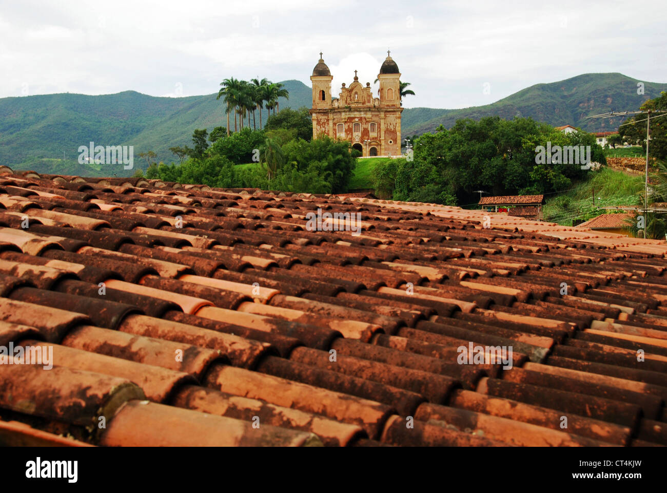 Brazil, Minas Gerais, Mariana, Igreja Sao Pedro dos Clerigos, view on old colonial church through tiled roof Stock Photo