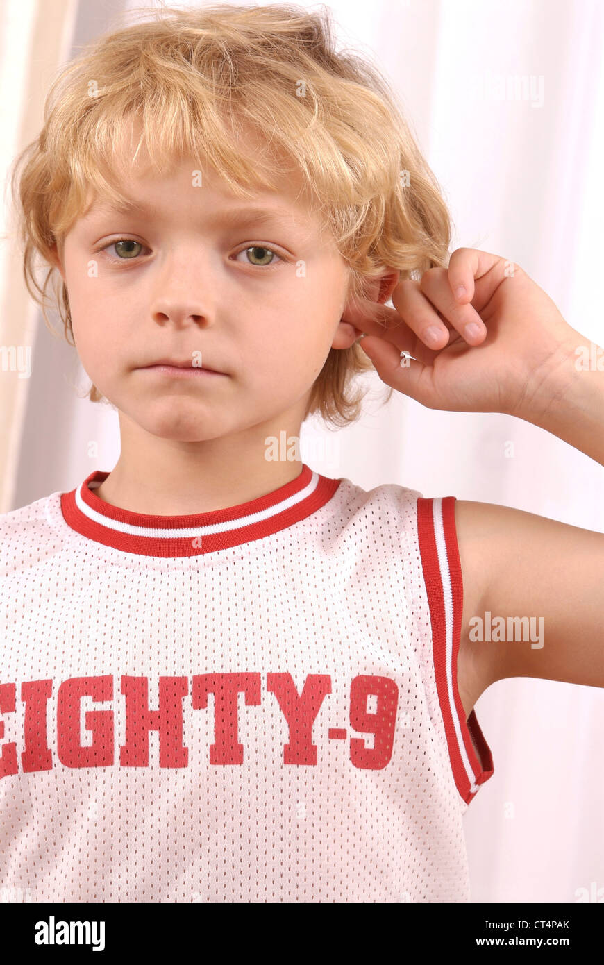 EAR PAIN IN A CHILD Stock Photo Alamy