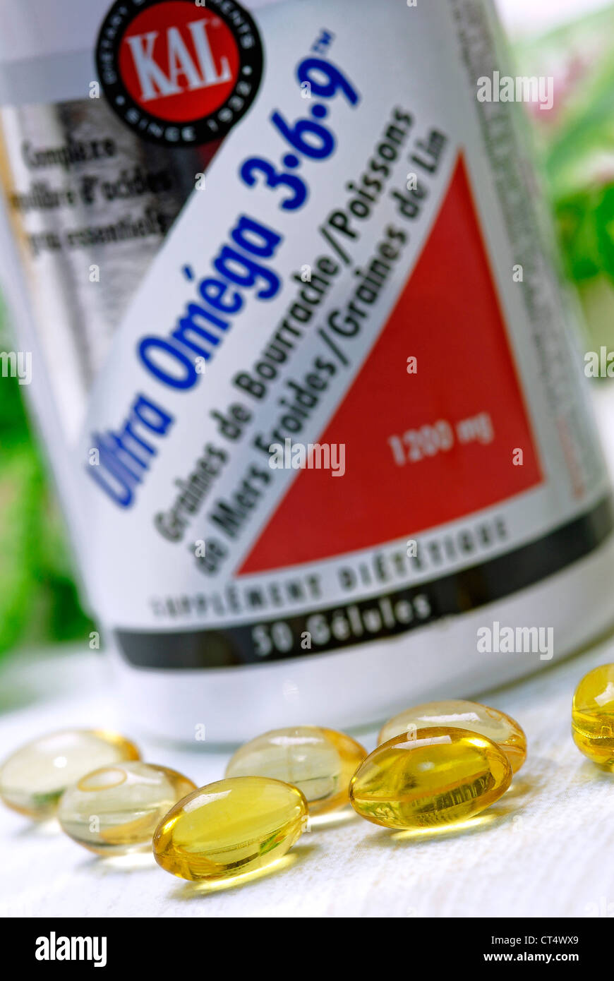 Omega 9 fatty acid hires stock photography and images Alamy